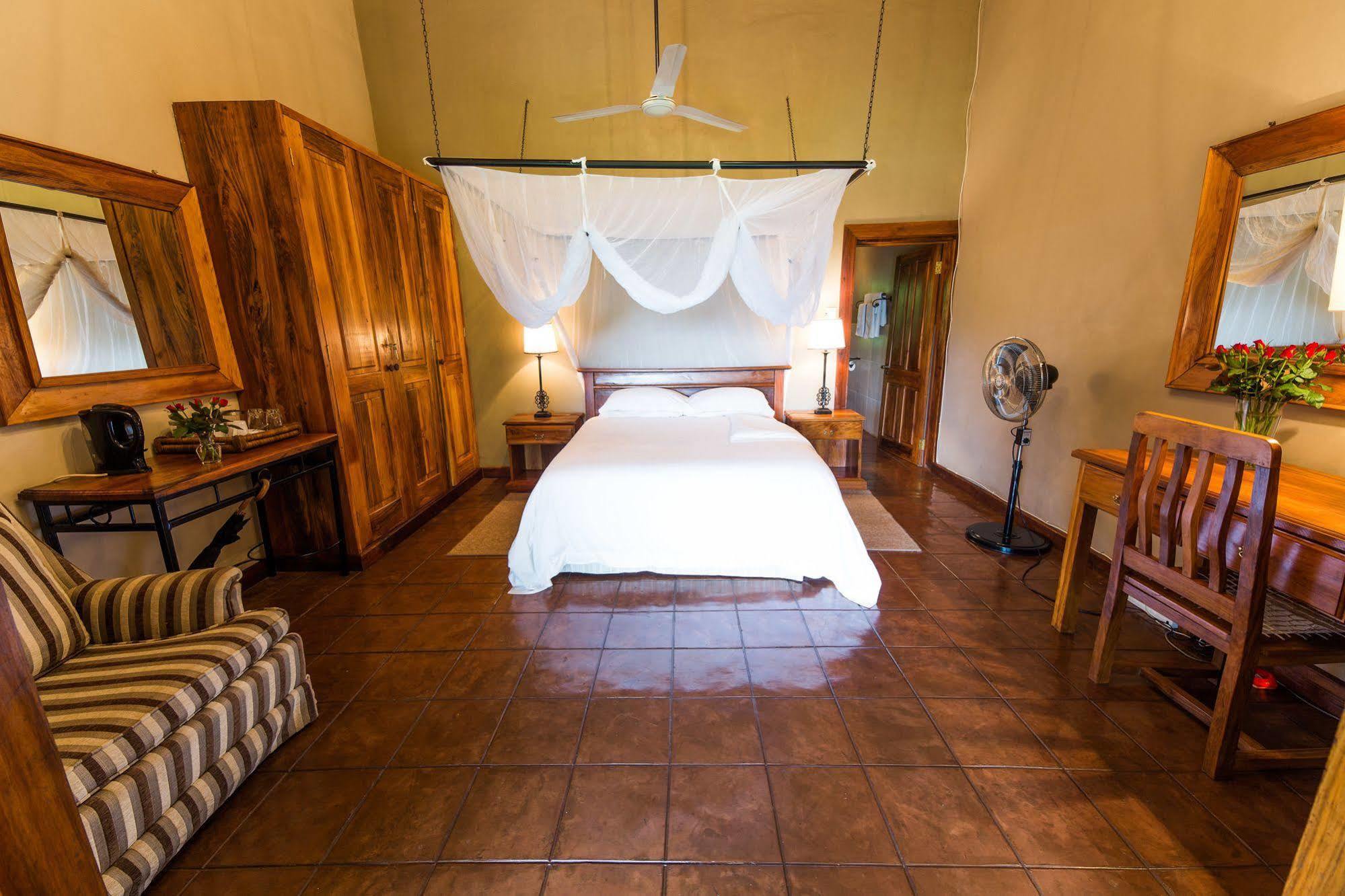 Kumbali Country Lodge Lilongwe Buitenkant foto