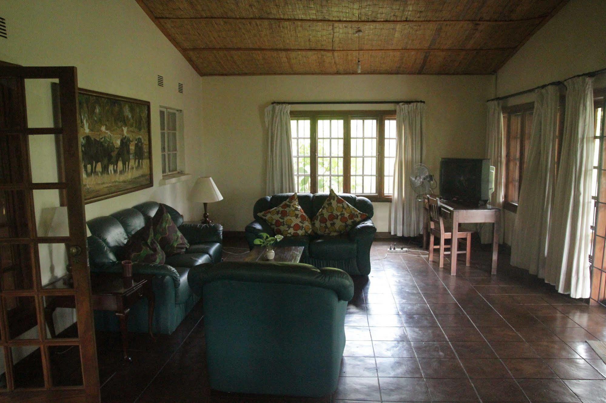 Kumbali Country Lodge Lilongwe Buitenkant foto